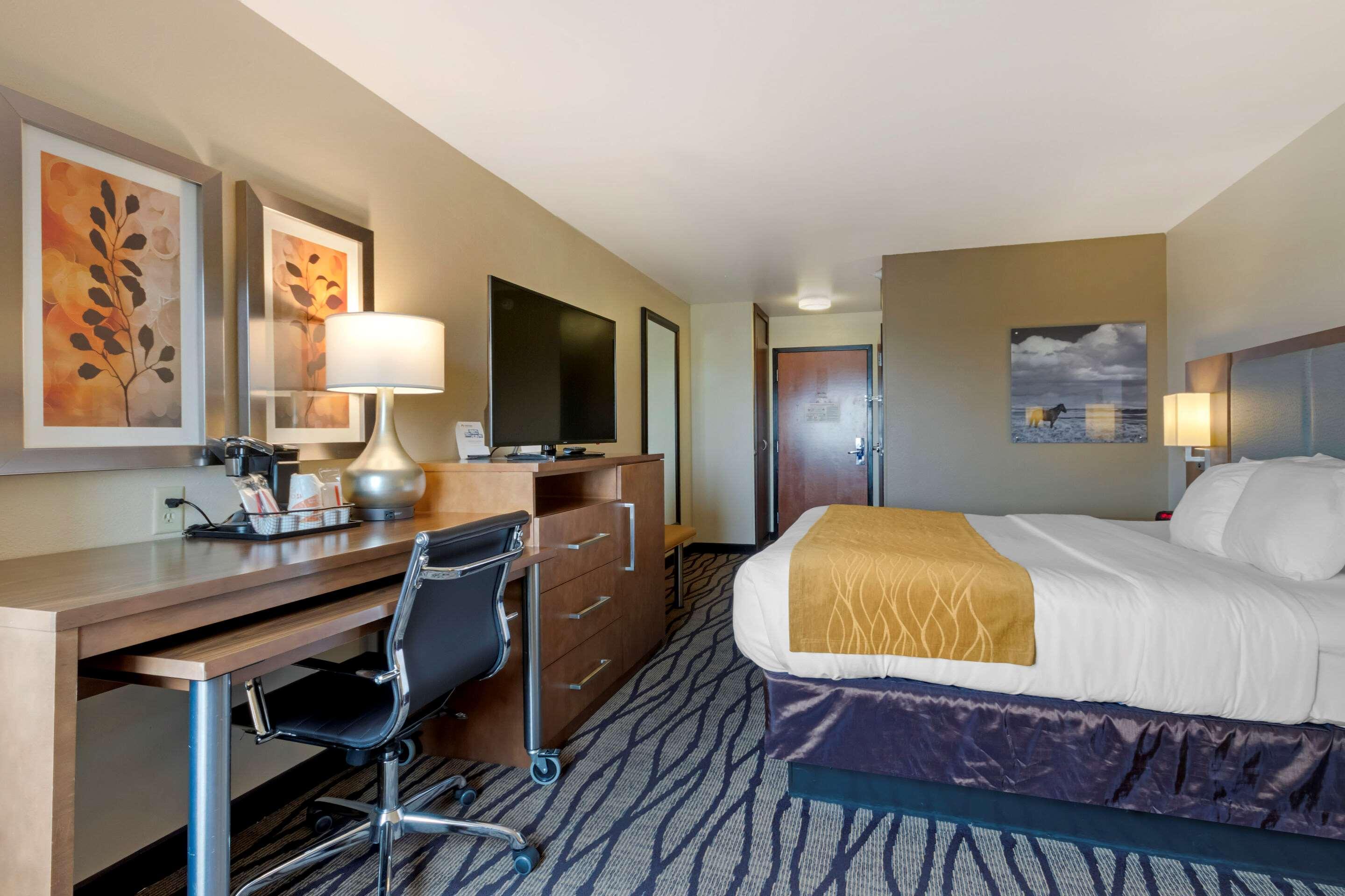Comfort Inn & Suites Market - Airport Great Falls Kültér fotó