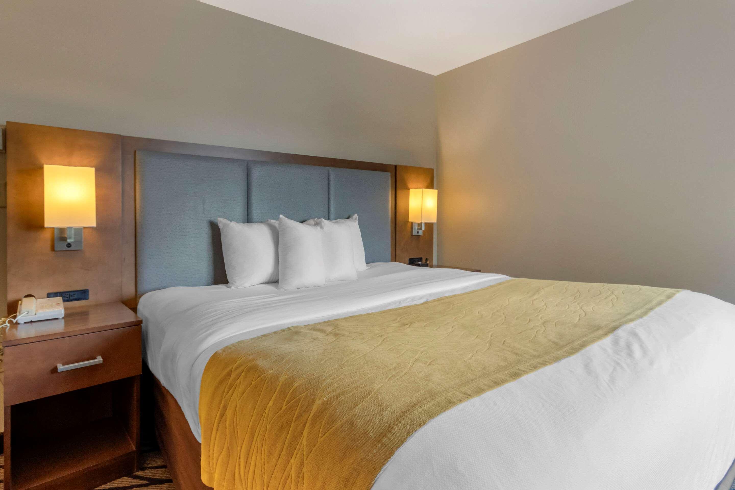 Comfort Inn & Suites Market - Airport Great Falls Kültér fotó