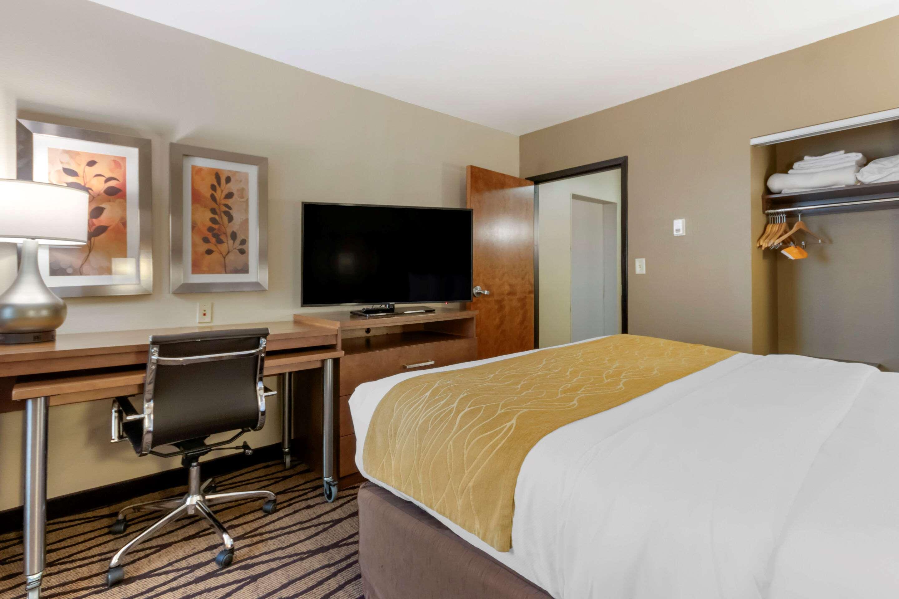 Comfort Inn & Suites Market - Airport Great Falls Kültér fotó