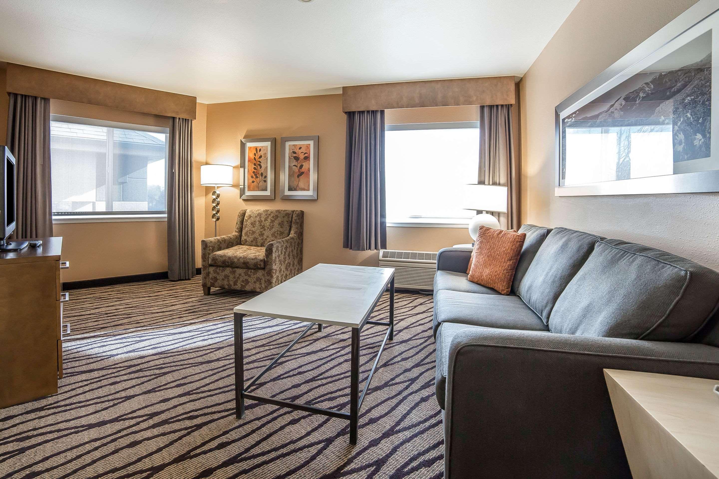 Comfort Inn & Suites Market - Airport Great Falls Kültér fotó