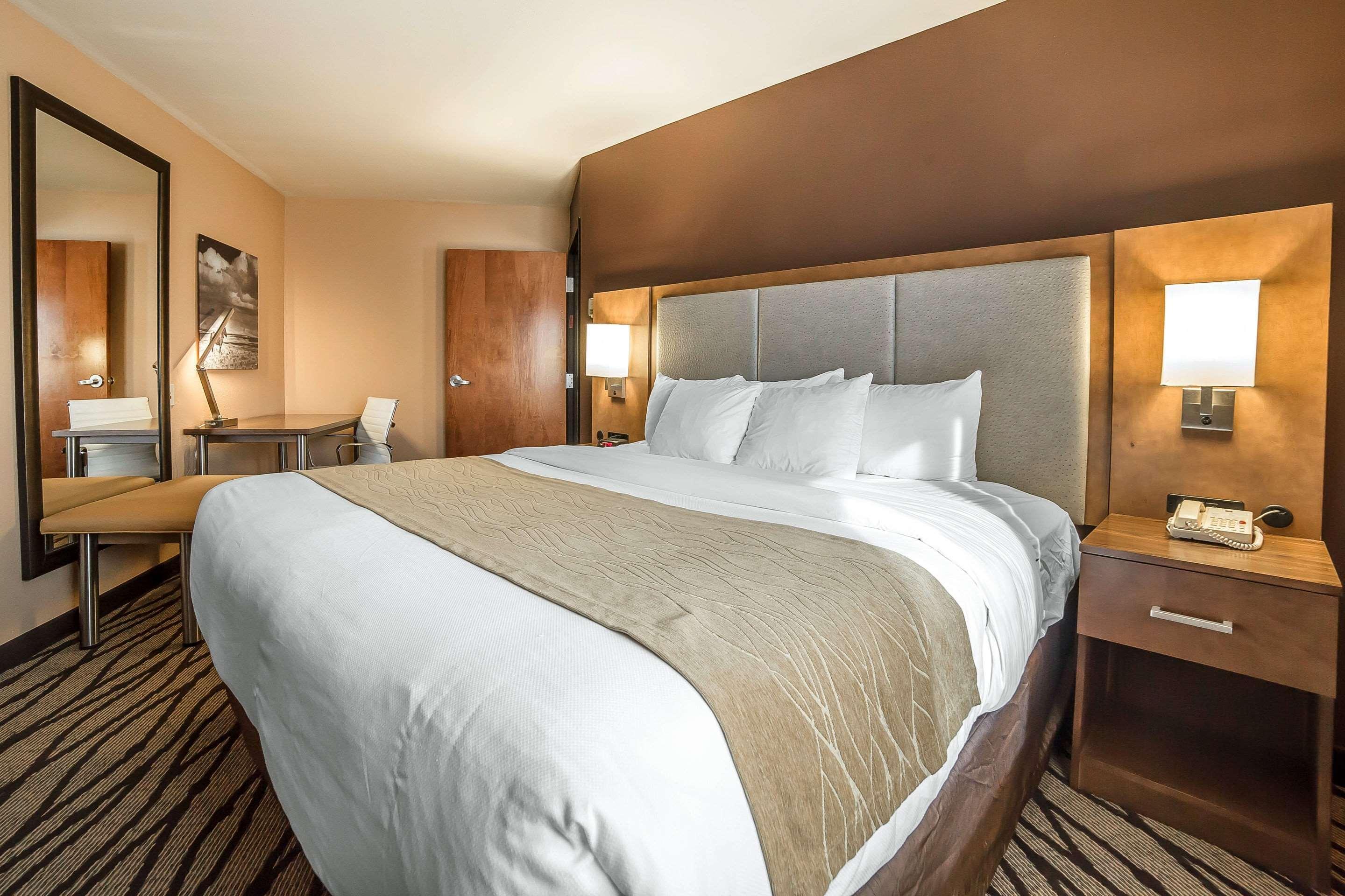 Comfort Inn & Suites Market - Airport Great Falls Kültér fotó