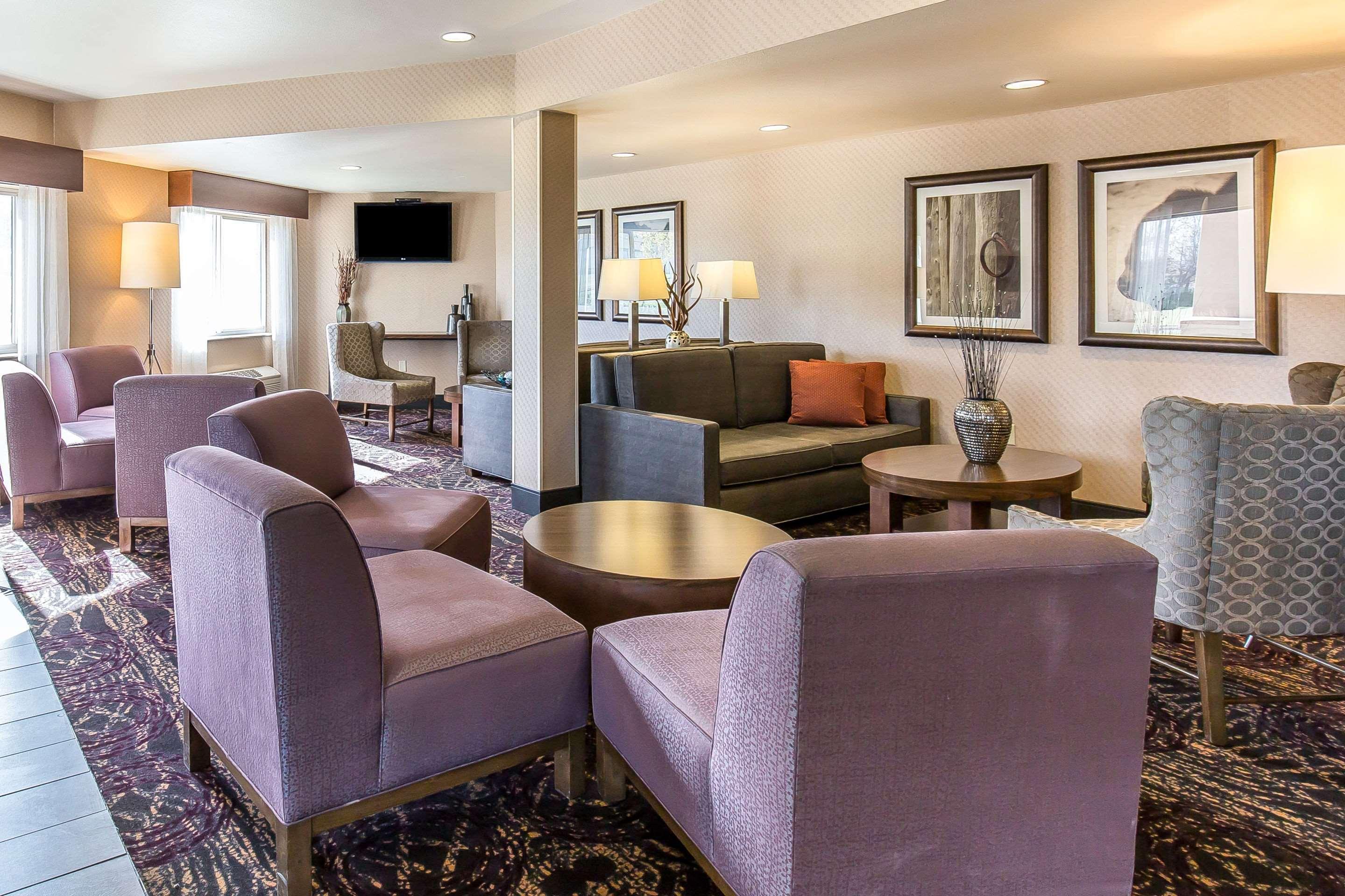 Comfort Inn & Suites Market - Airport Great Falls Kültér fotó
